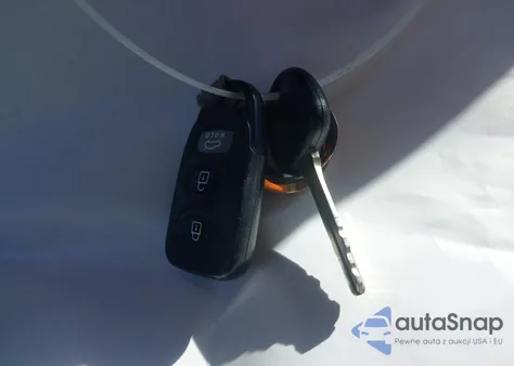 2013 Hyundai Elantra Gls from USA, damaged, VIN 5NPDH4AE3DH361419